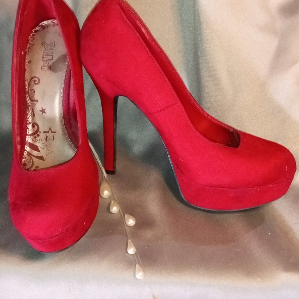 Brash Skinny Heel Size 10